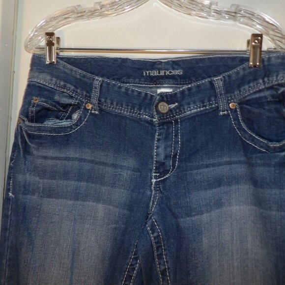 Maurices Low Rise Boot Cut Jeans Sz 11/12 Reg - Picture 2 of 7